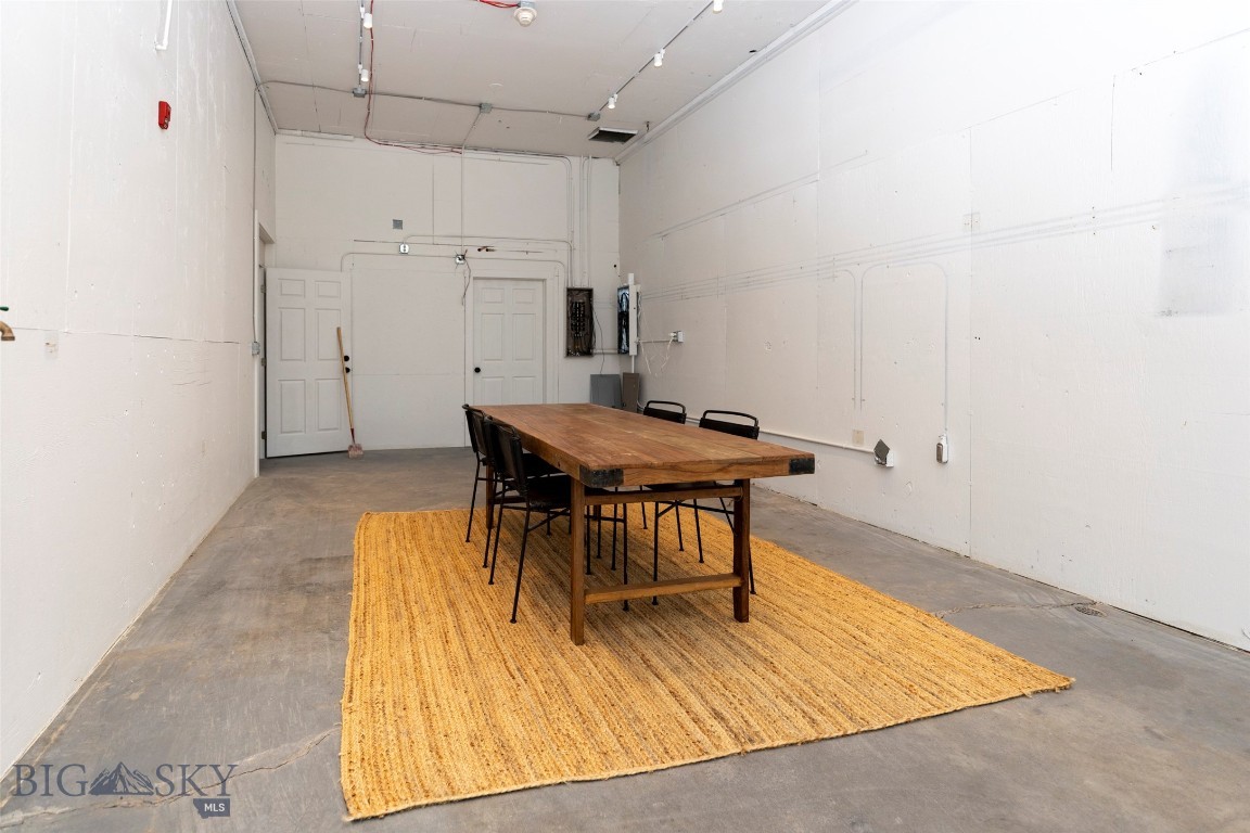 329 S B Street Property Photo 65