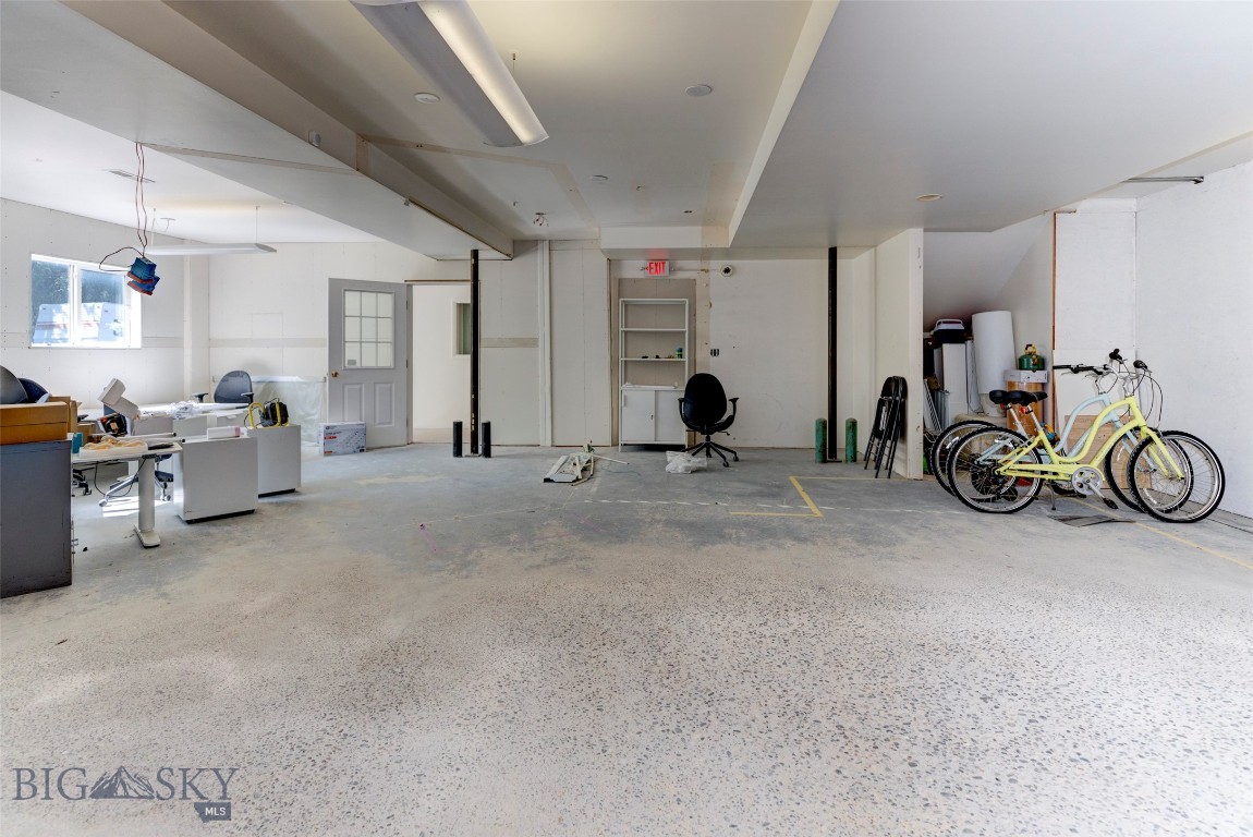 329 S B Street Property Photo 69