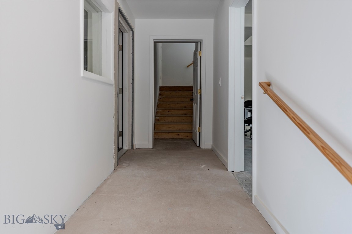 329 S B Street Property Photo 71