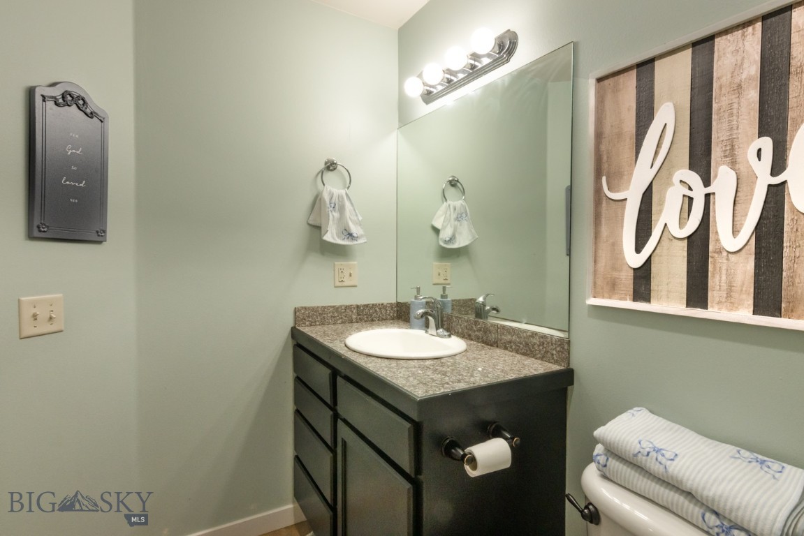 1123 N River Rock Drive 2 Property Photo 16