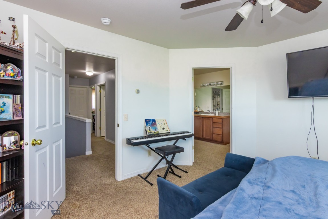1123 N River Rock Drive 2 Property Photo 19