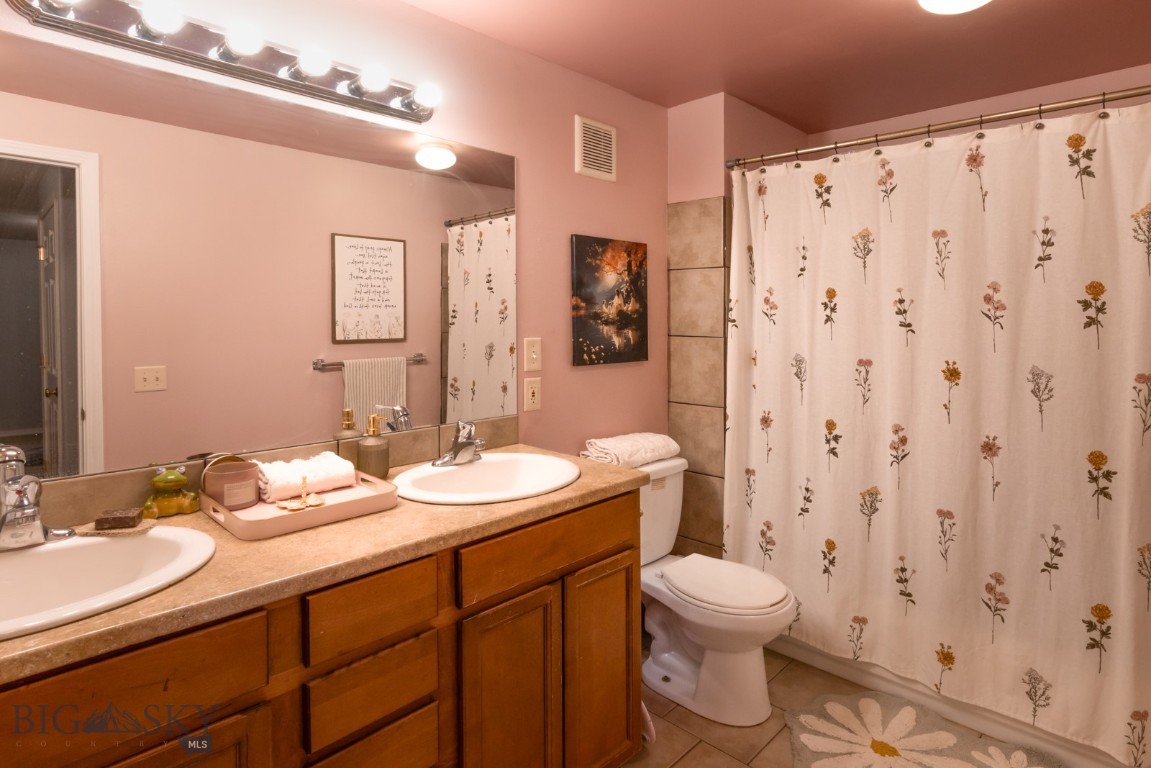 1123 N River Rock Drive 2 Property Photo 35