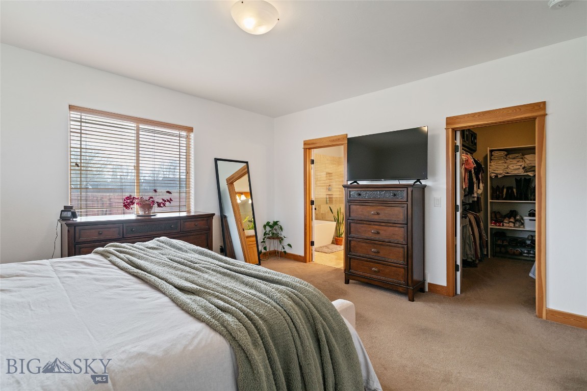 16 Harvester Lane Property Photo 19