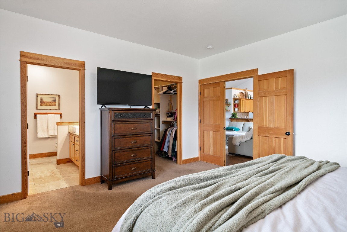 16 Harvester Lane Property Photo 21