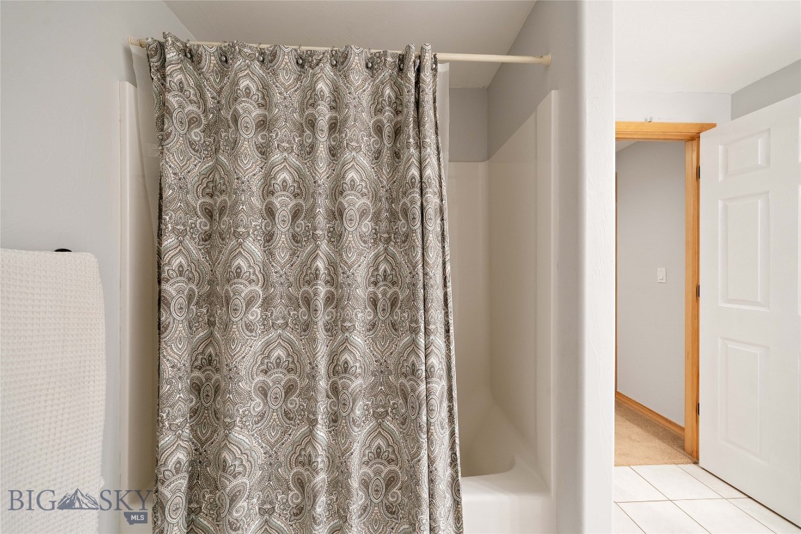 16 Harvester Lane Property Photo 40