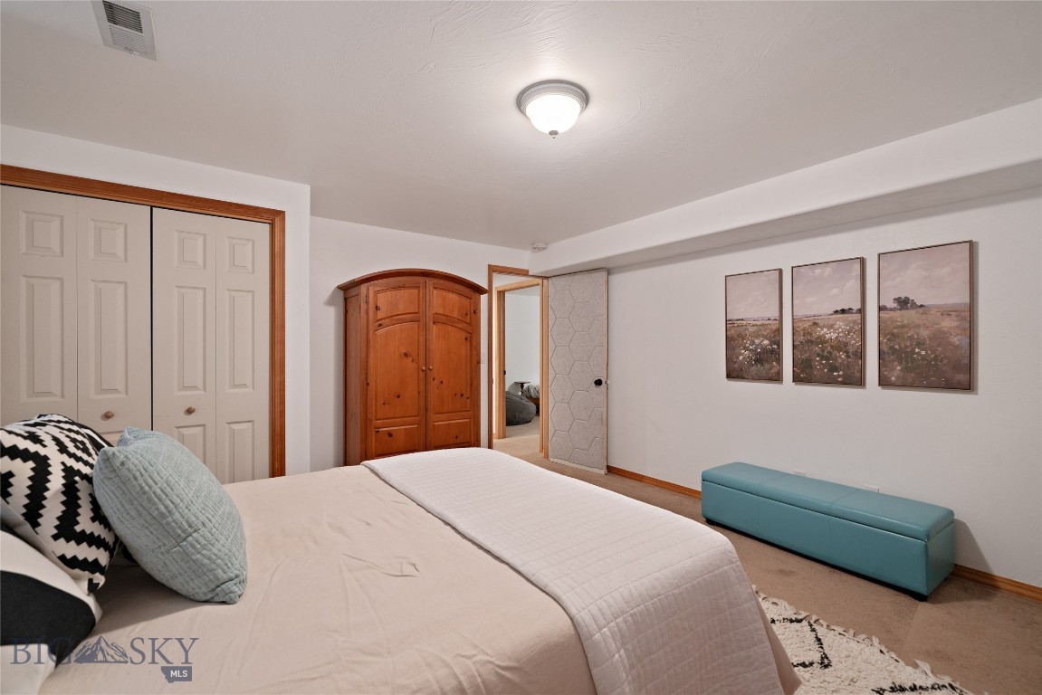 16 Harvester Lane Property Photo 41