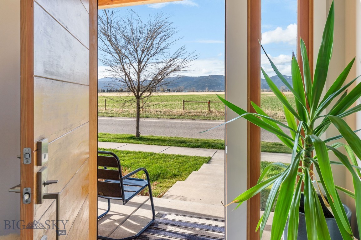6541 Blackwood Road Property Photo 11