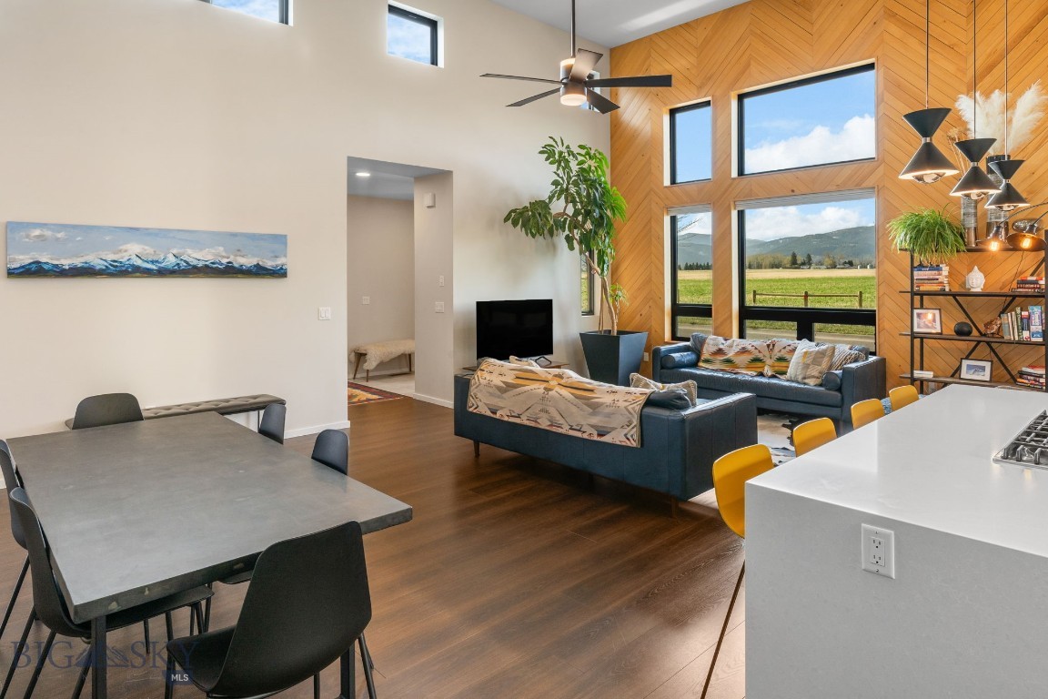 6541 Blackwood Road Property Photo 13