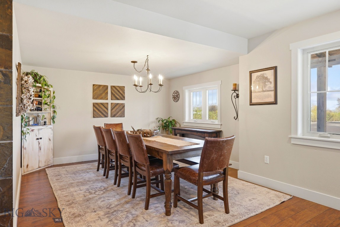 646 Hulbert Road W Property Photo 21