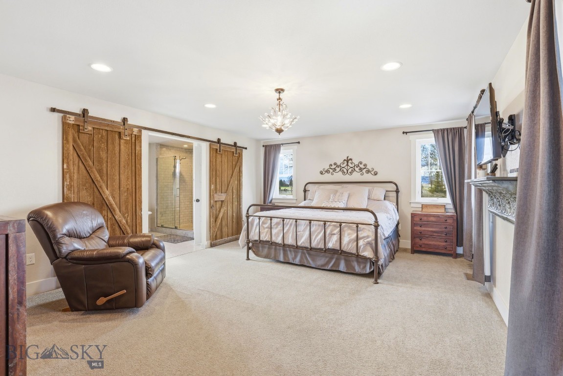 646 Hulbert Road W Property Photo 26