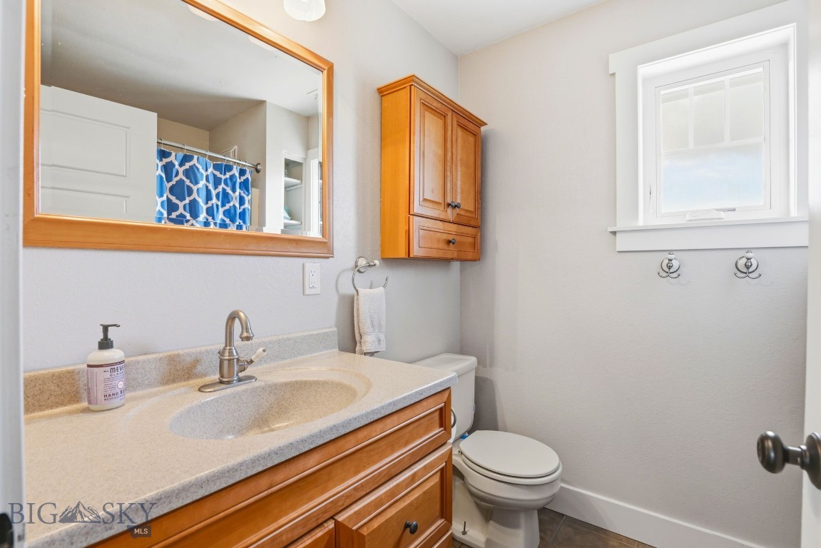 646 Hulbert Road W Property Photo 42