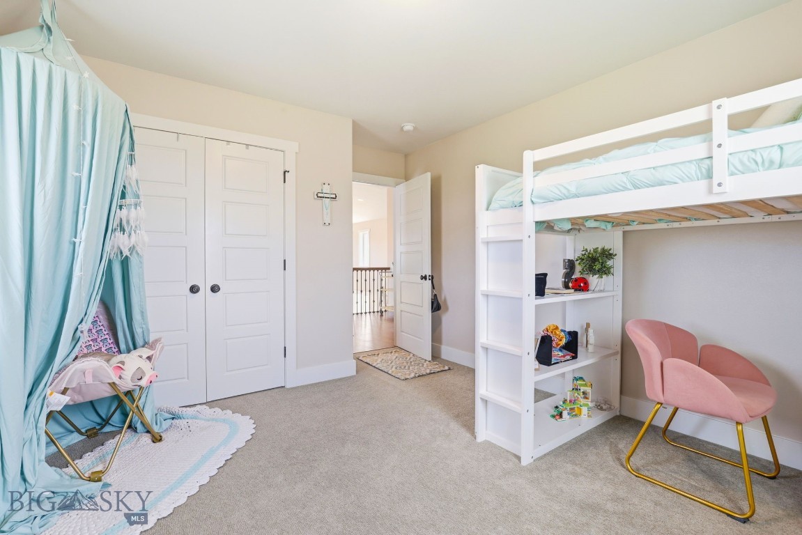 646 Hulbert Road W Property Photo 47