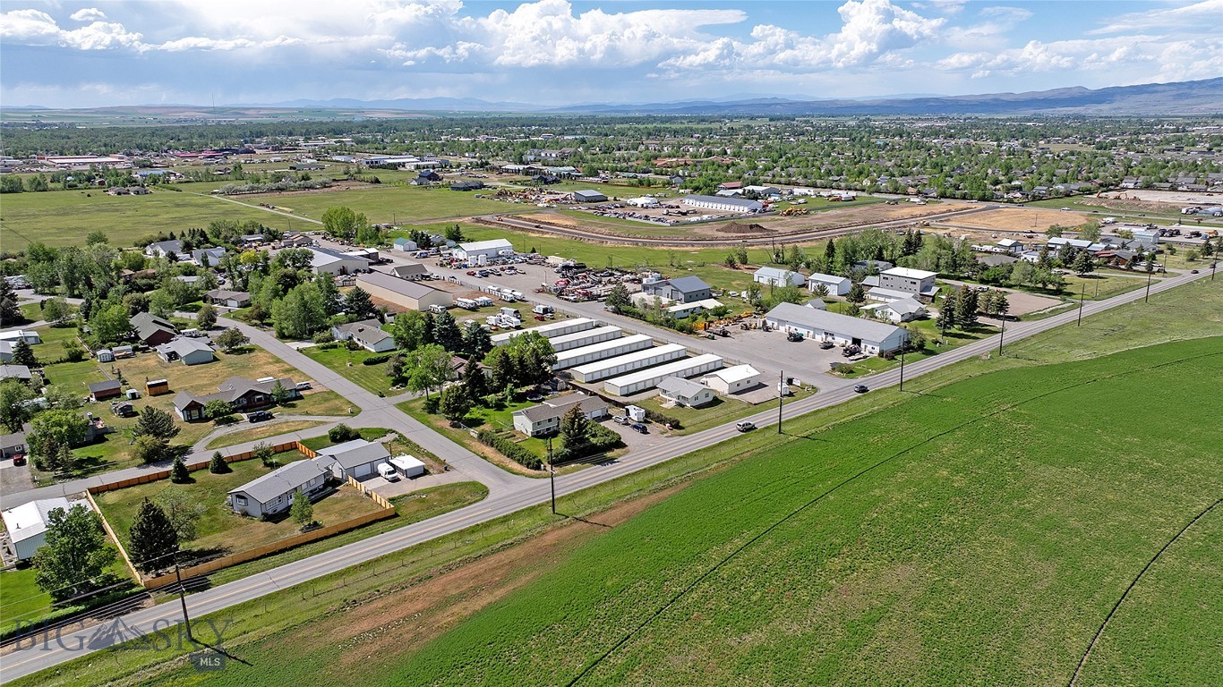 410631 Property Photo 14