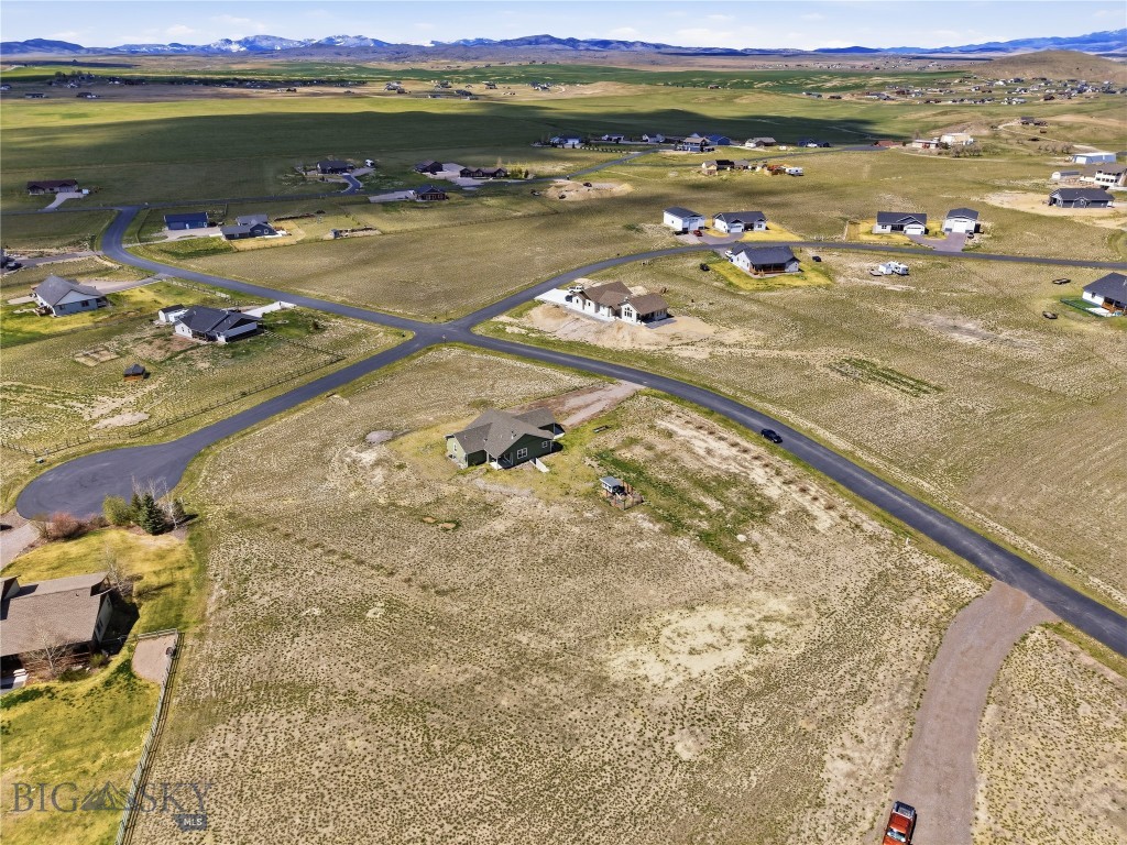 59 Starview Property Photo 5