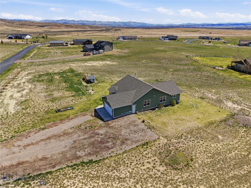 59 Starview Property Photo 7