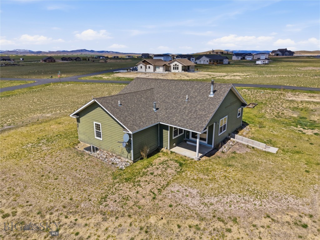 59 Starview Property Photo 8