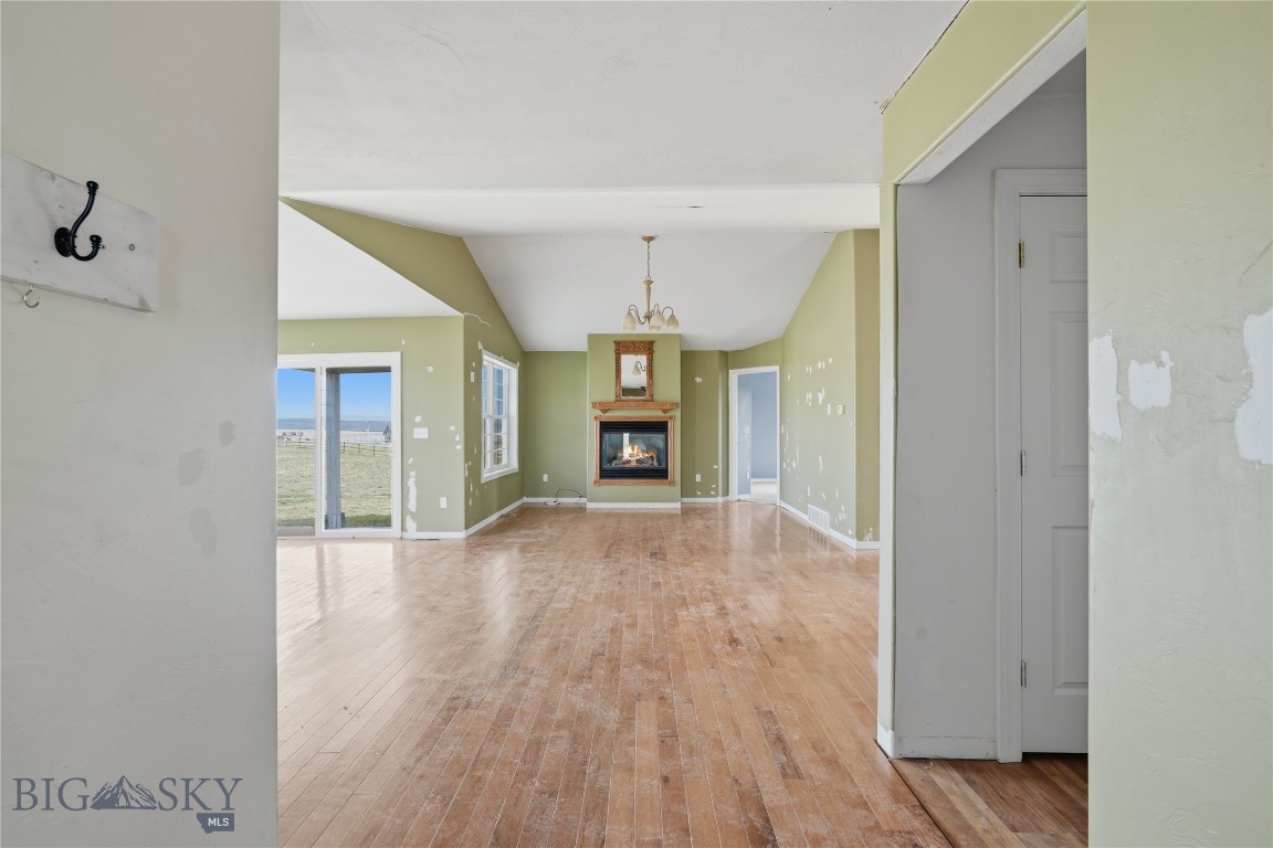 59 Starview Property Photo 9