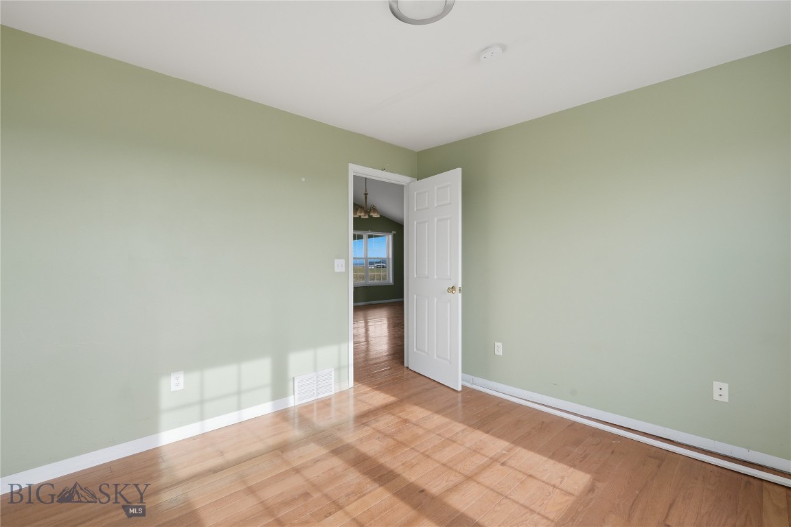 59 Starview Property Photo 22