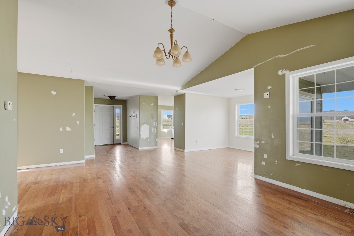 59 Starview Property Photo 27
