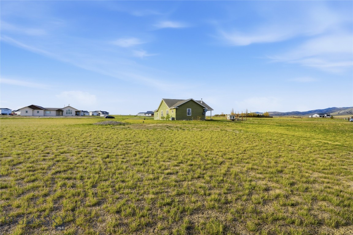 59 Starview Property Photo 51