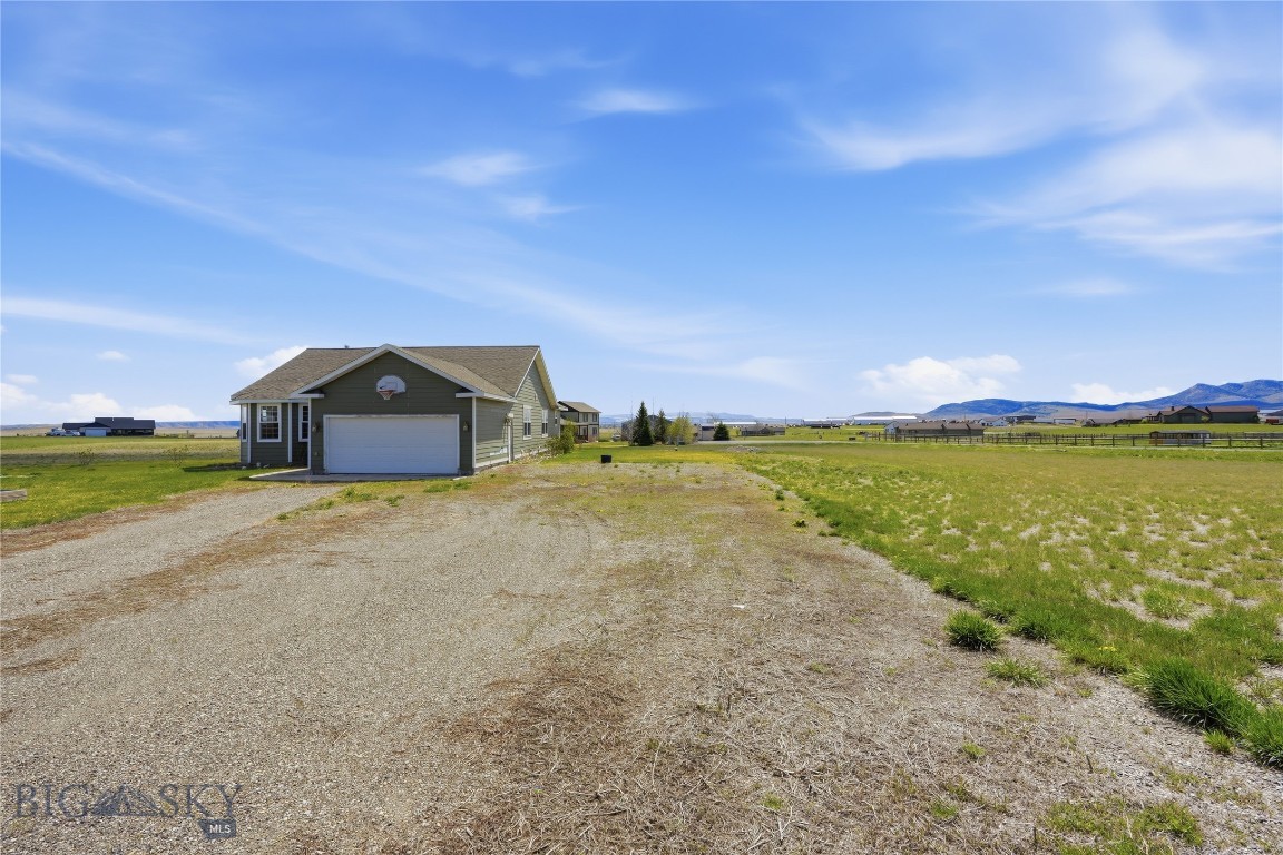 59 Starview Property Photo 56