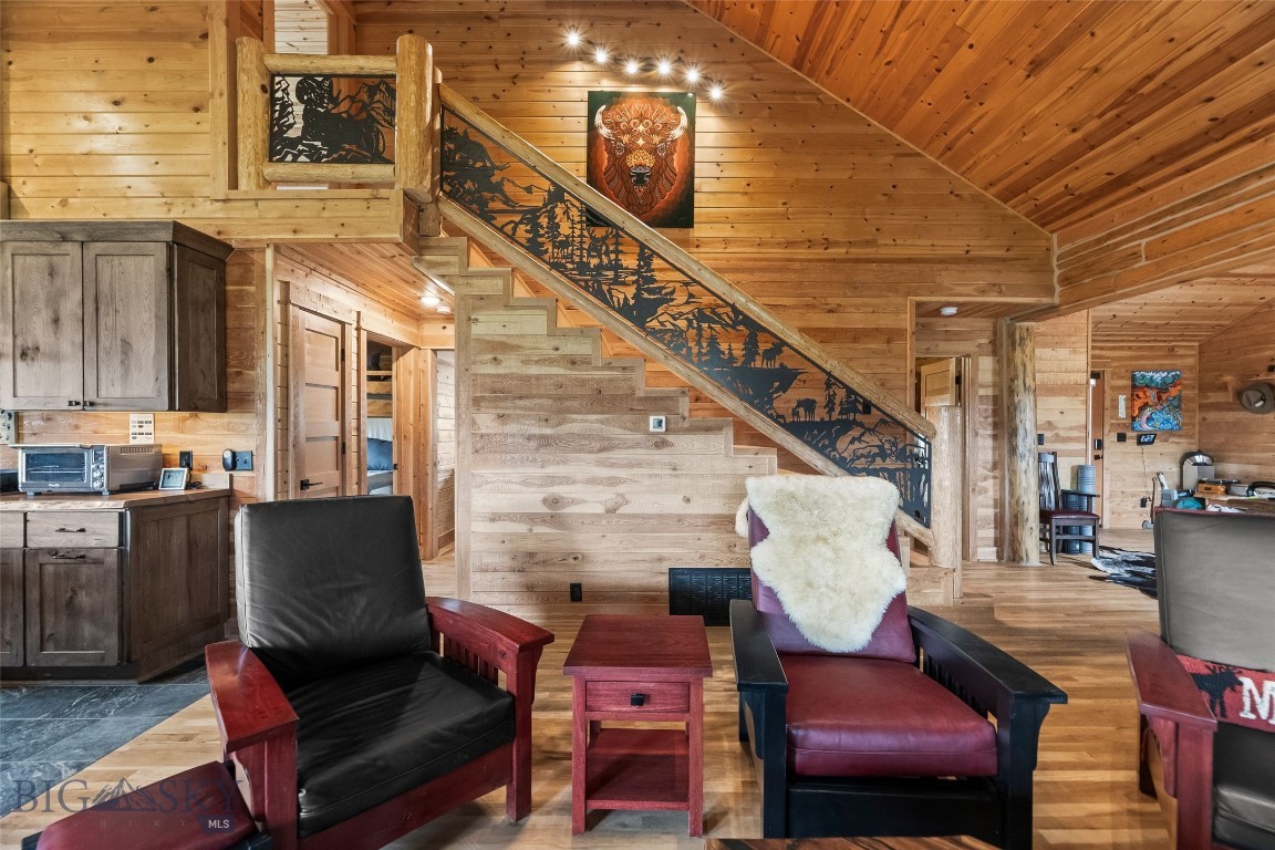 65 Emigrant Meadows Property Photo 16