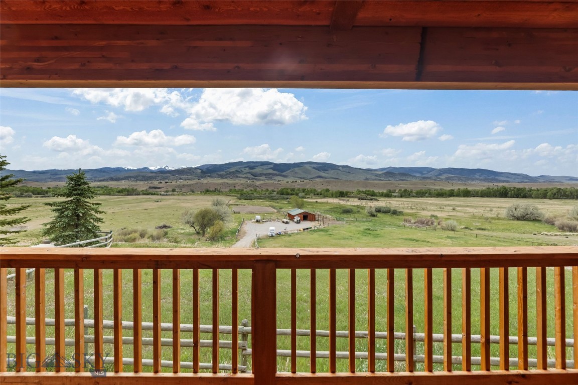 65 Emigrant Meadows Property Photo 33