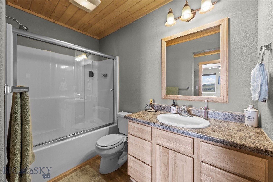 60 Wapiti Rd Property Photo 18