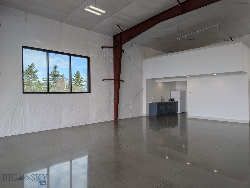 171 Taxi Way Tango Property Photo 26