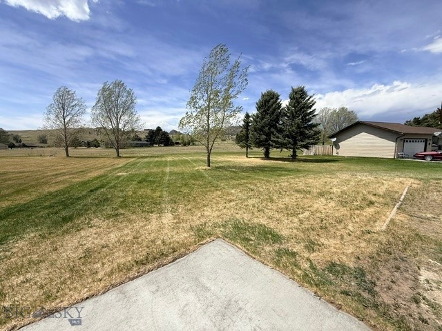 1 Lone Mountain Court Property Photo 6