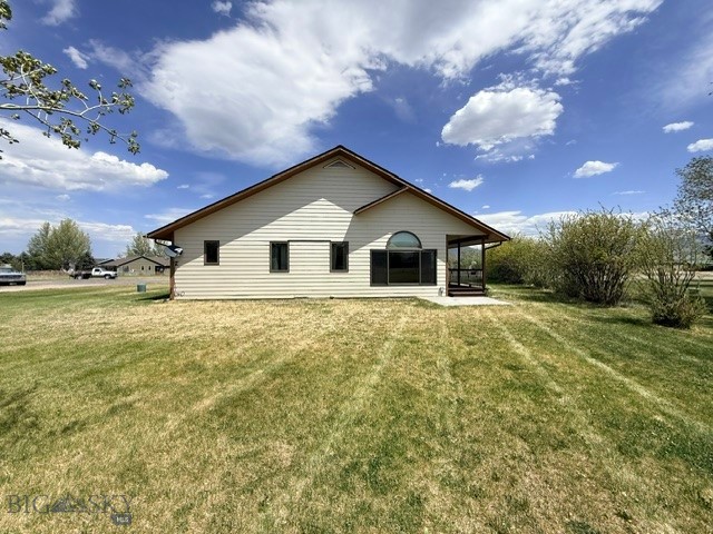 1 Lone Mountain Court Property Photo 7