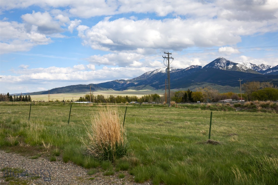Nhn Sun Avenue Property Photo 10