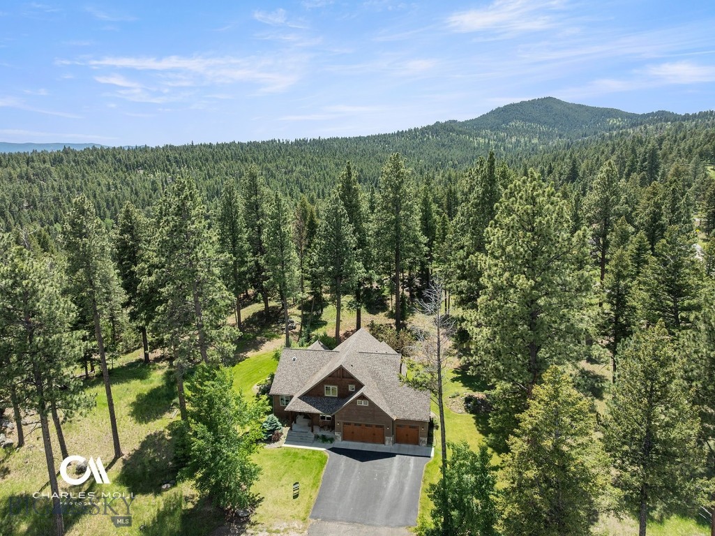 2 Grouse Court Property Photo 1