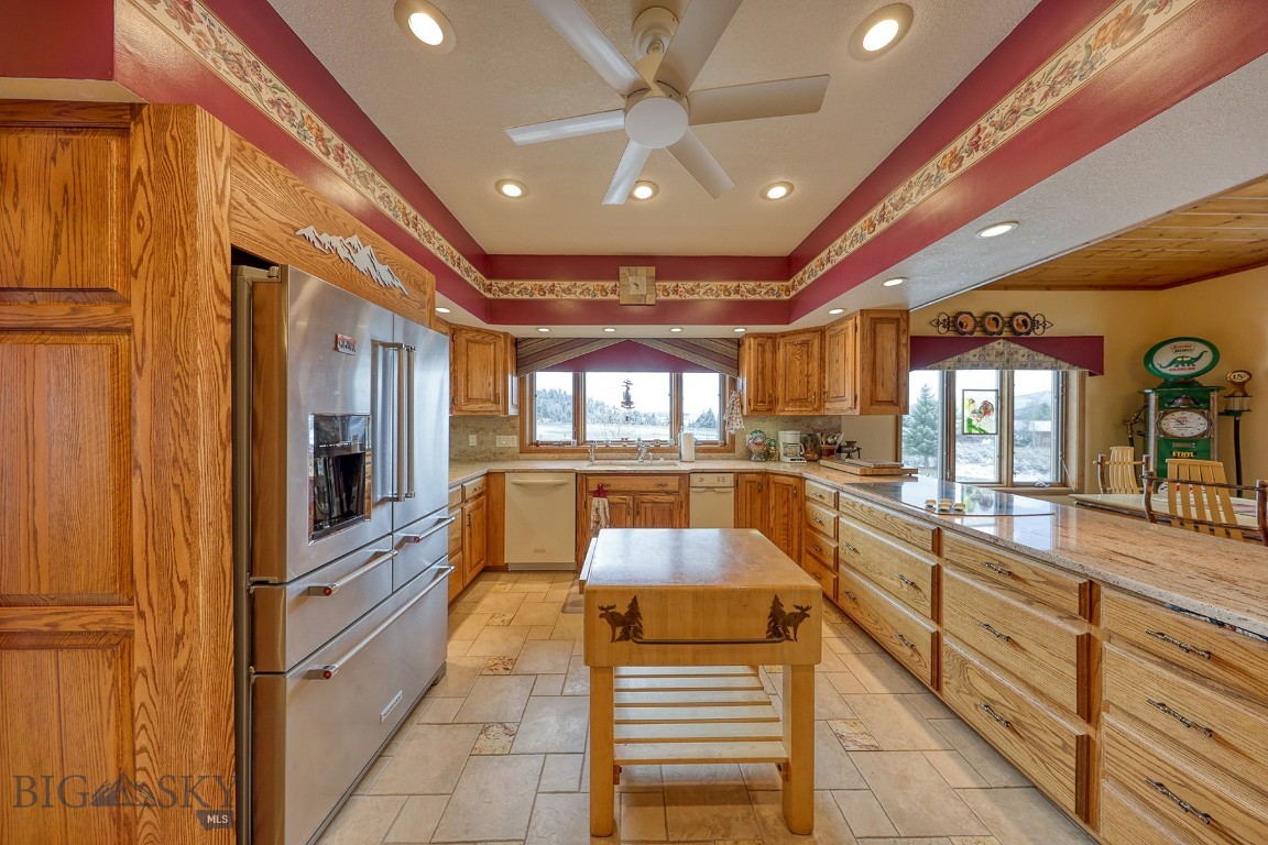 315 Lakeview Loop Property Photo 22