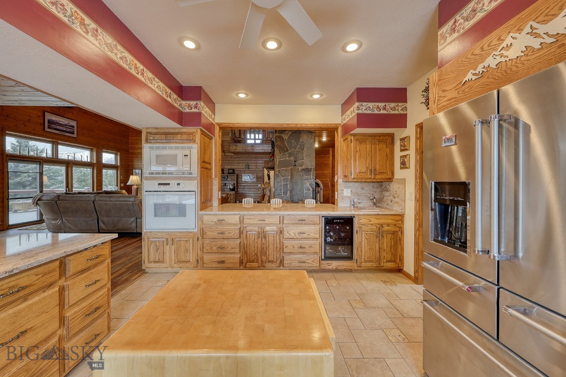 315 Lakeview Loop Property Photo 24