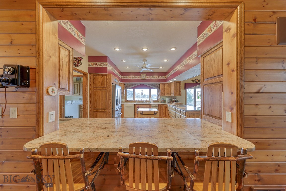 315 Lakeview Loop Property Photo 25