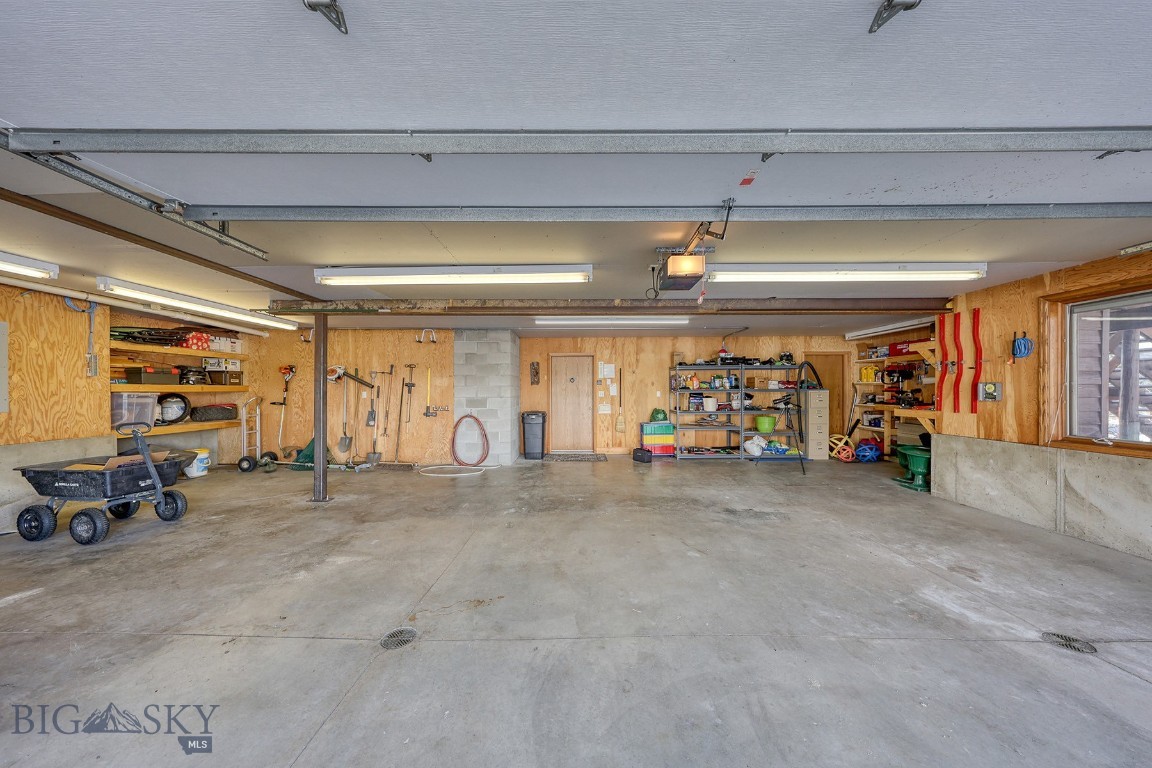 315 Lakeview Loop Property Photo 65