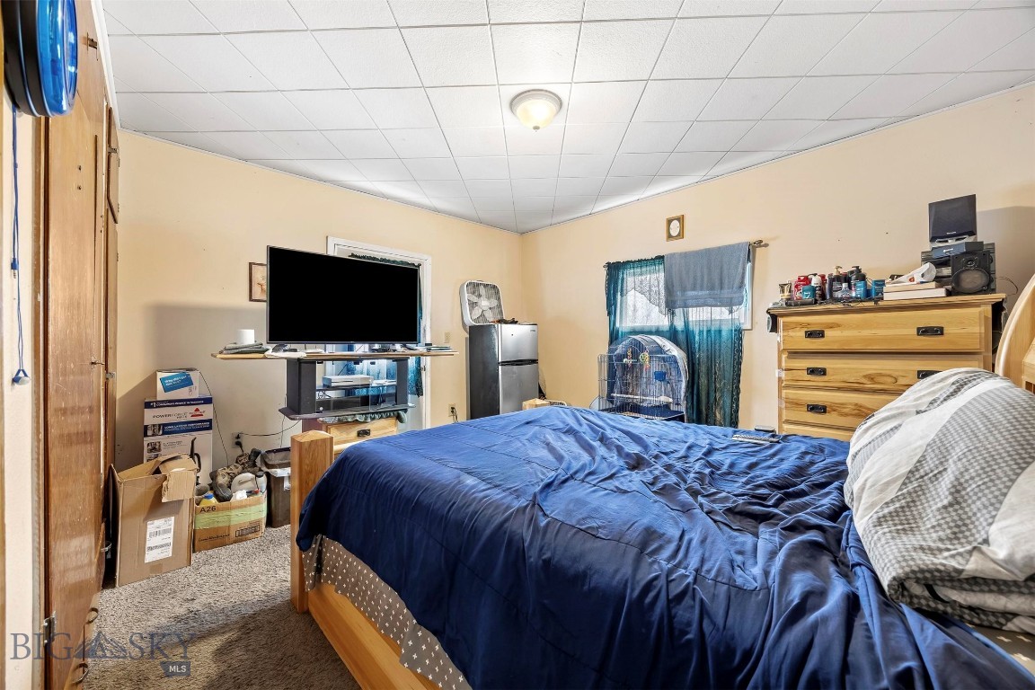 366 E Mercury Property Photo 12