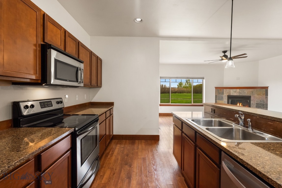 812 Rosa A Property Photo 10