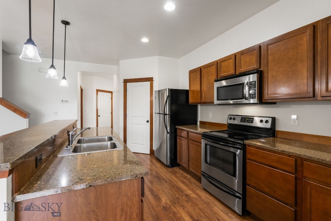 812 Rosa A Property Photo 13