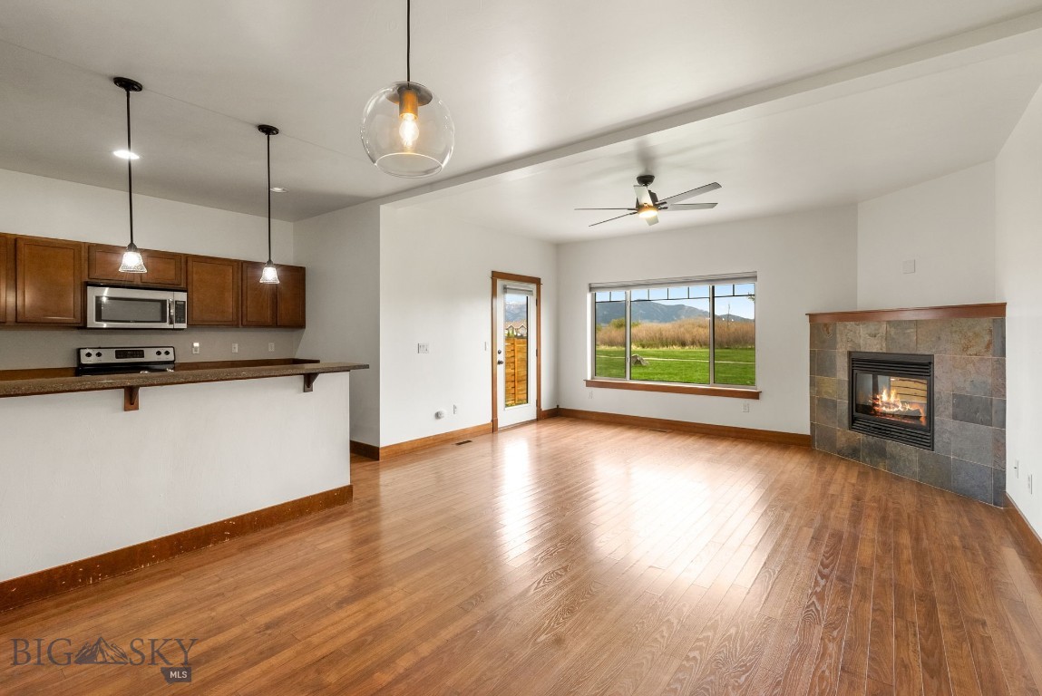 812 Rosa A Property Photo 24
