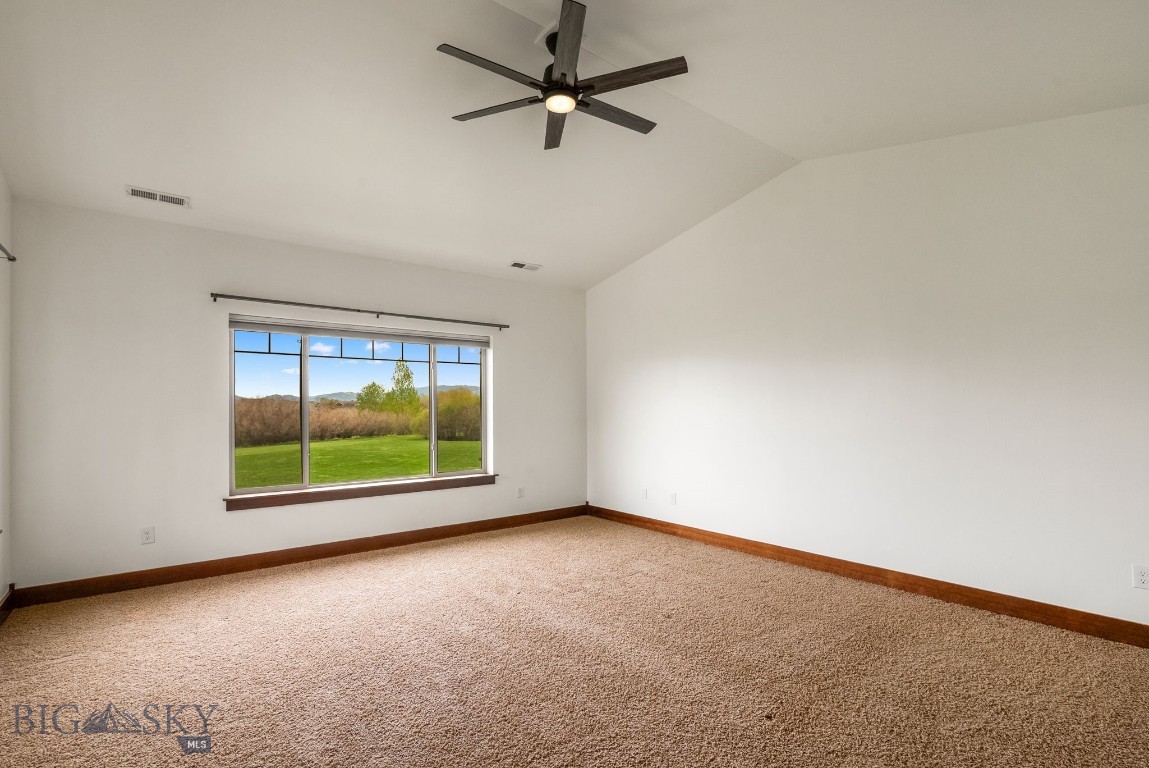 812 Rosa A Property Photo 29