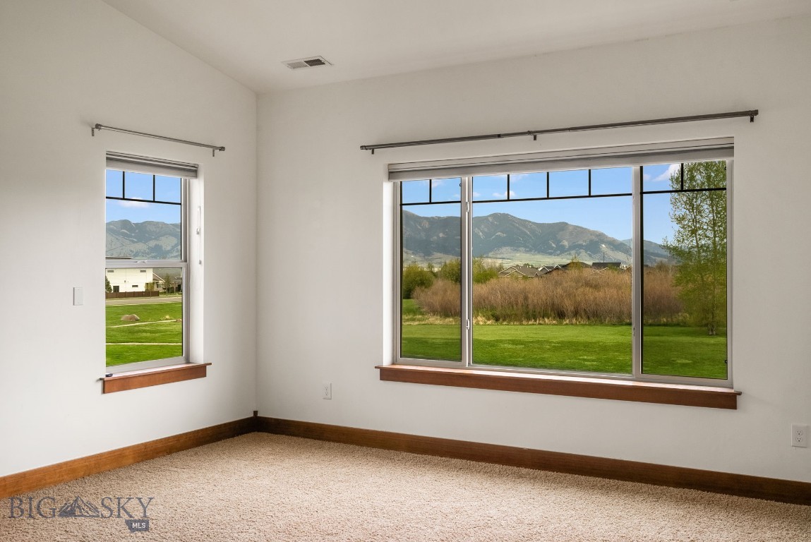 812 Rosa A Property Photo 31