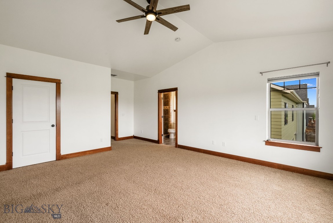 812 Rosa A Property Photo 34