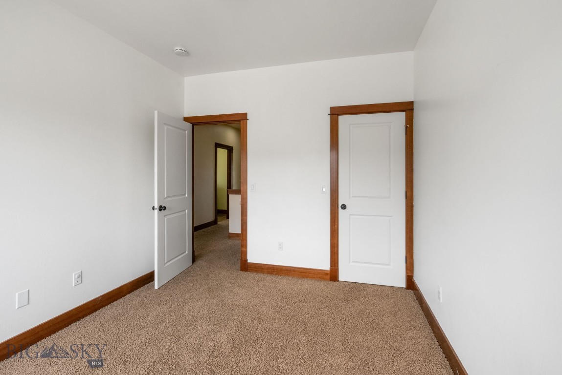 812 Rosa A Property Photo 53