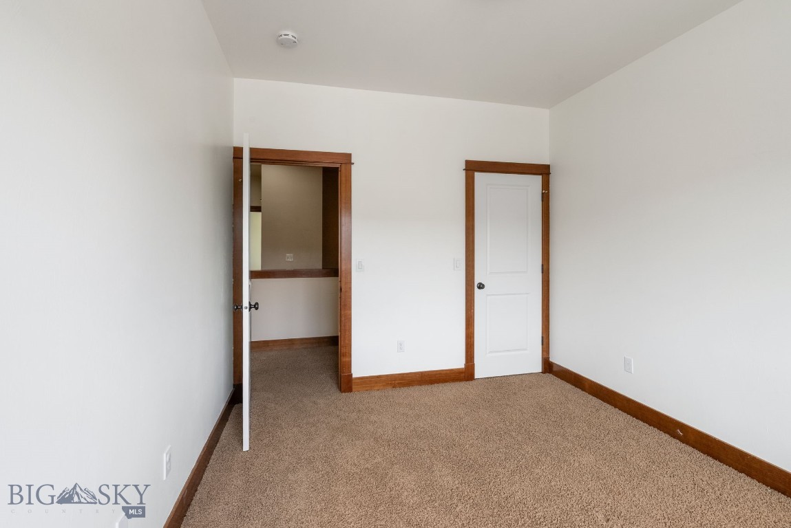 812 Rosa A Property Photo 54