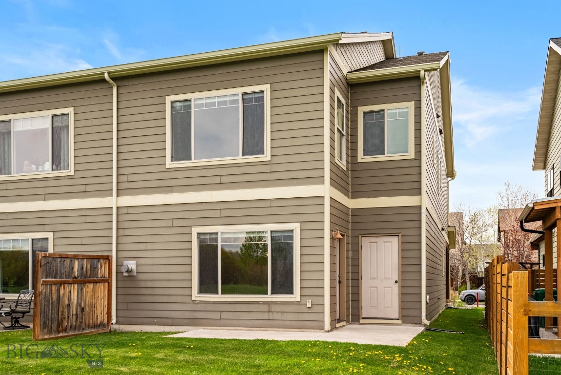812 Rosa A Property Photo 68