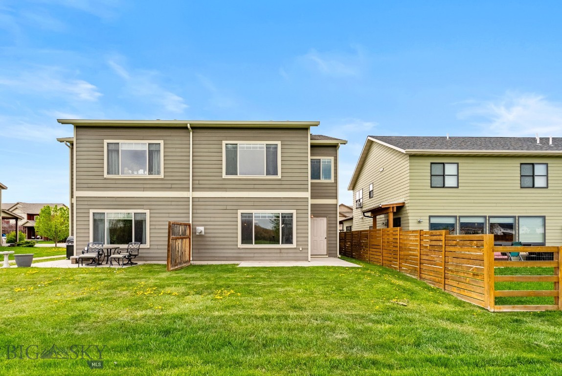 812 Rosa A Property Photo 71