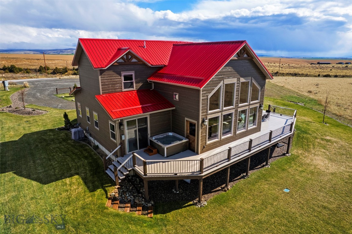 410833 Property Photo 2