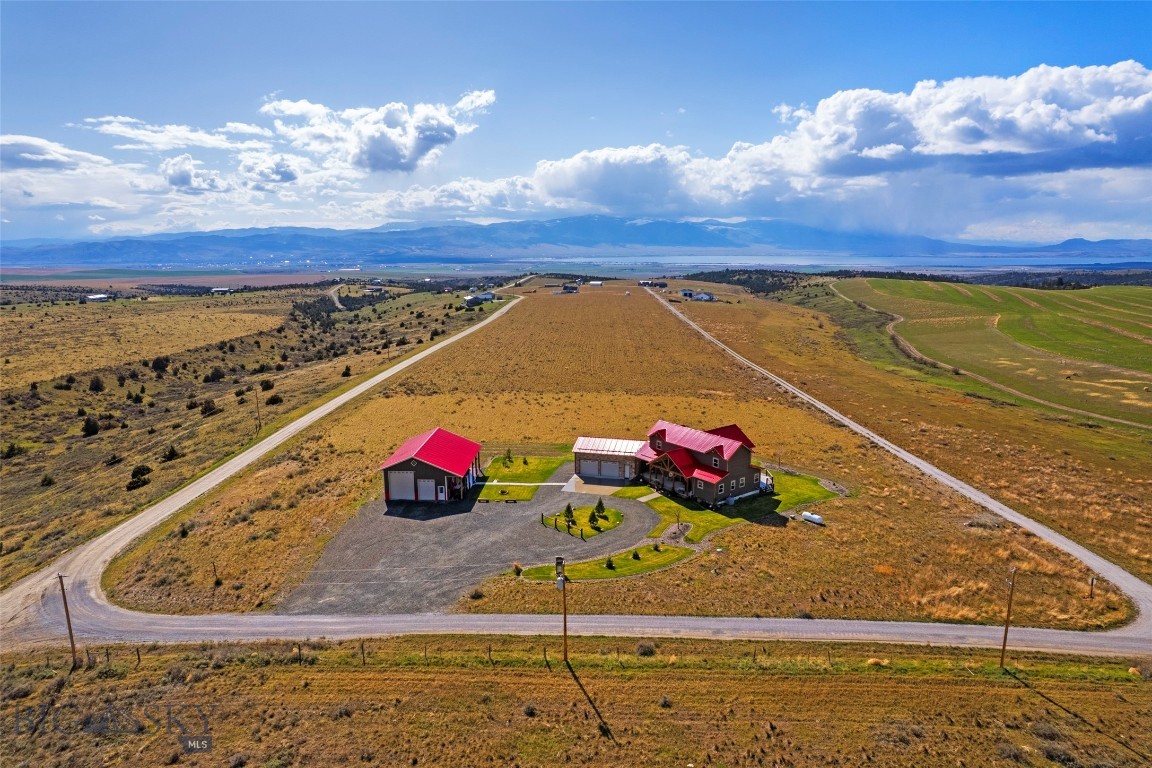 410833 Property Photo 18